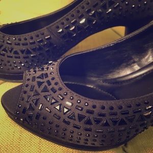 Like New!! Peep toe beaded heels. So pretty!!